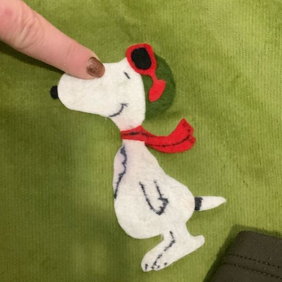 Vintage Unique Handmade Christmas Tree Skirt Felt Holiday Appliques Kitschy - Picture 8 of 17